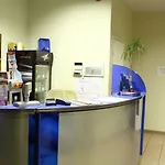 Yes Hotel